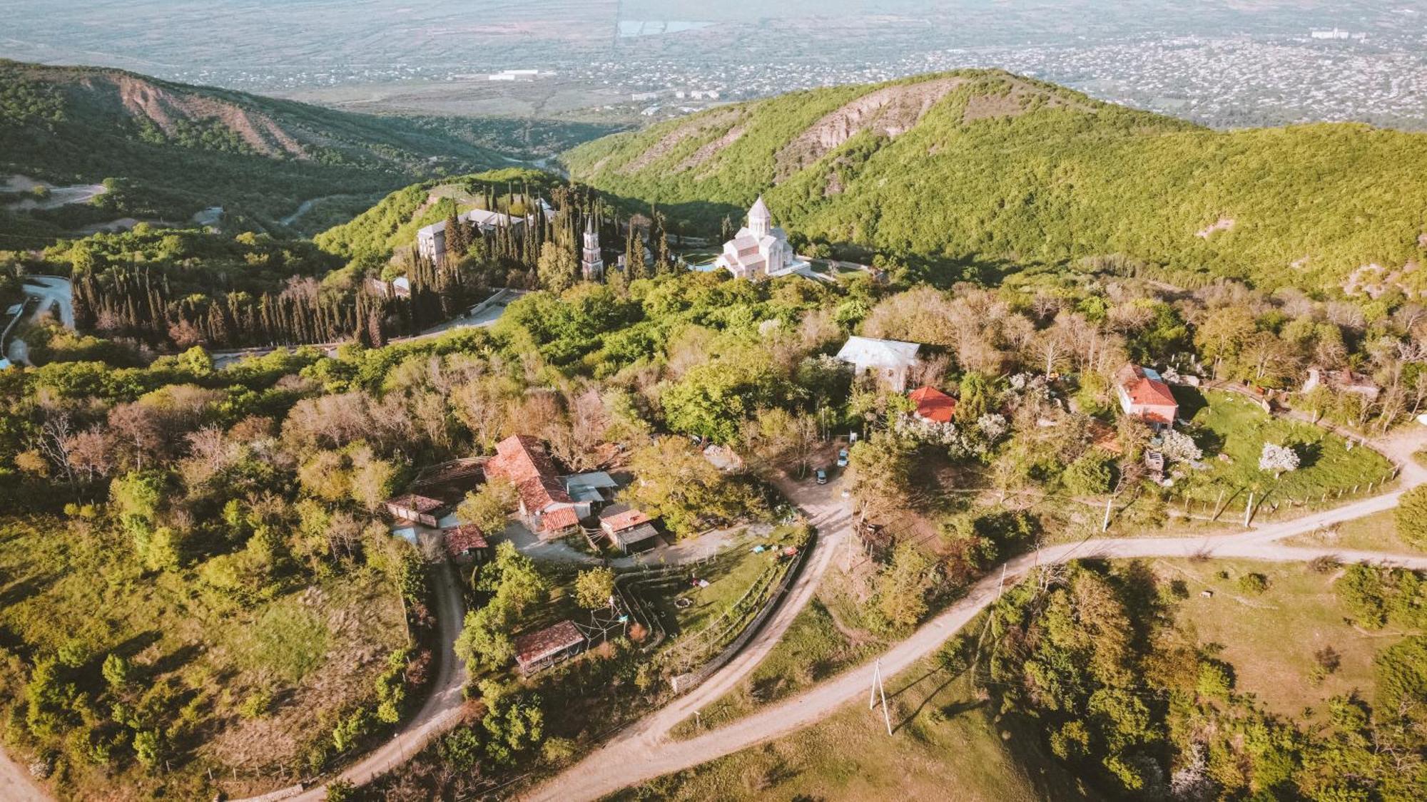Lost Ridge Inn, Brewery & Ranch Sighnaghi Eksteriør billede